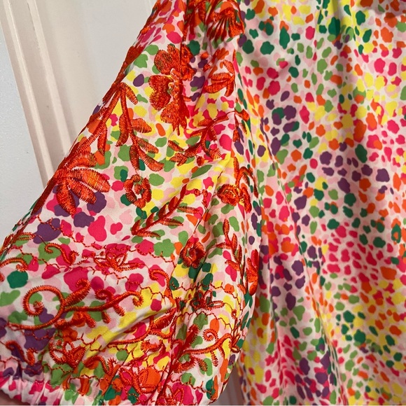 Periwinkle Colorful Spots‎ Season Bright and Embroidered Blouse. Size XL. - Picture 8 of 13